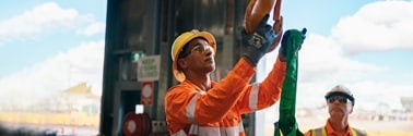 WorkerBigHookPage  2022